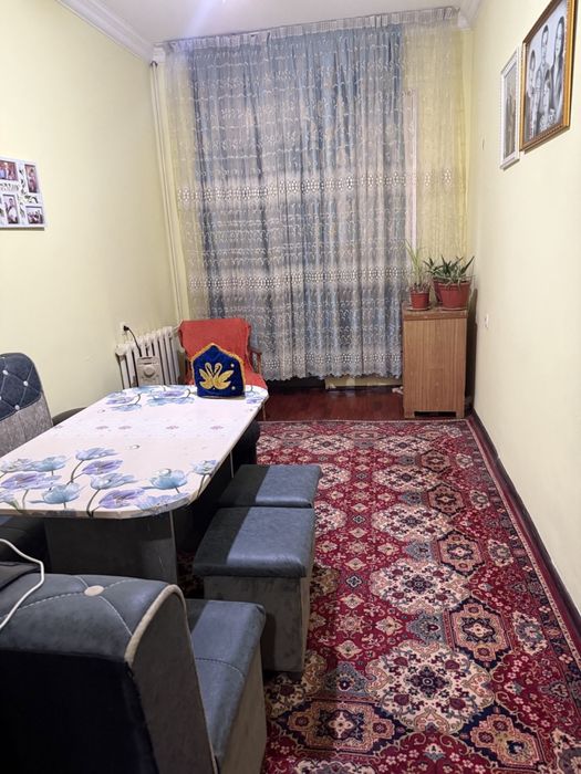 Продается квартира на Юнусабаде