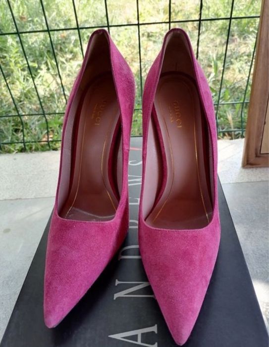 Gucci оригинални обувки 38.5 номер