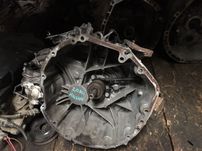 Cutie viteze Nissan qashqai 2.0 tracțiune fata