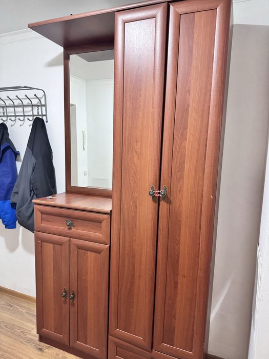 Продается прихожая в хорошем состоянии