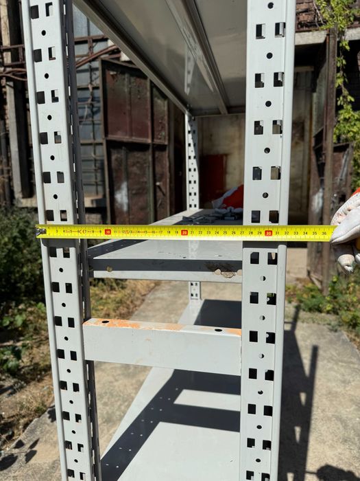 Sistem de rafturi modulare pentru arhivare si depozitare
