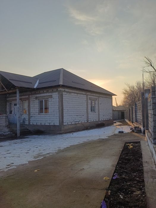 Продаётся дом Бозарык