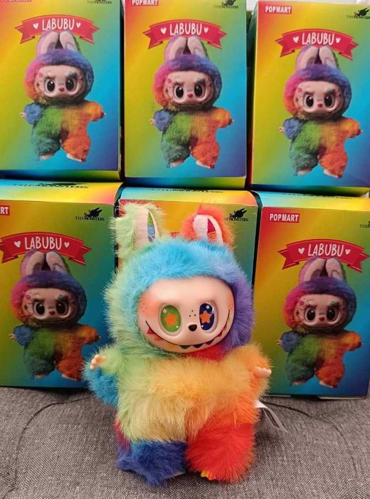 LaBubu Stitch  или   Rainbow– странно сладък, обичан от всички!