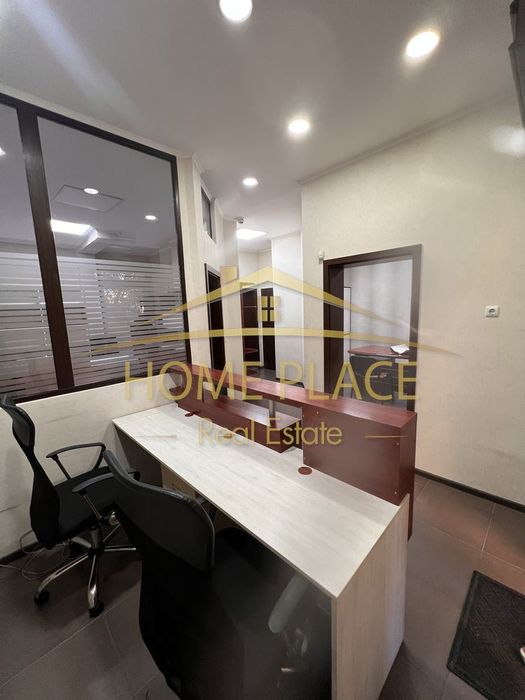 Дава се под наем Офис в Варна, Базар Левски - 55 кв.м за 612 € - Снимка #1