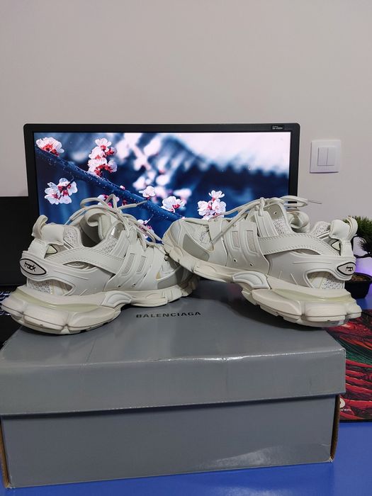 Balenciaga Track