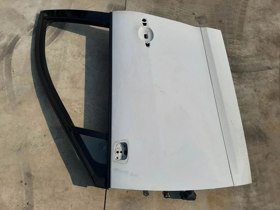 usa portiera stanga fata  renault scenic 3 jzo 2010