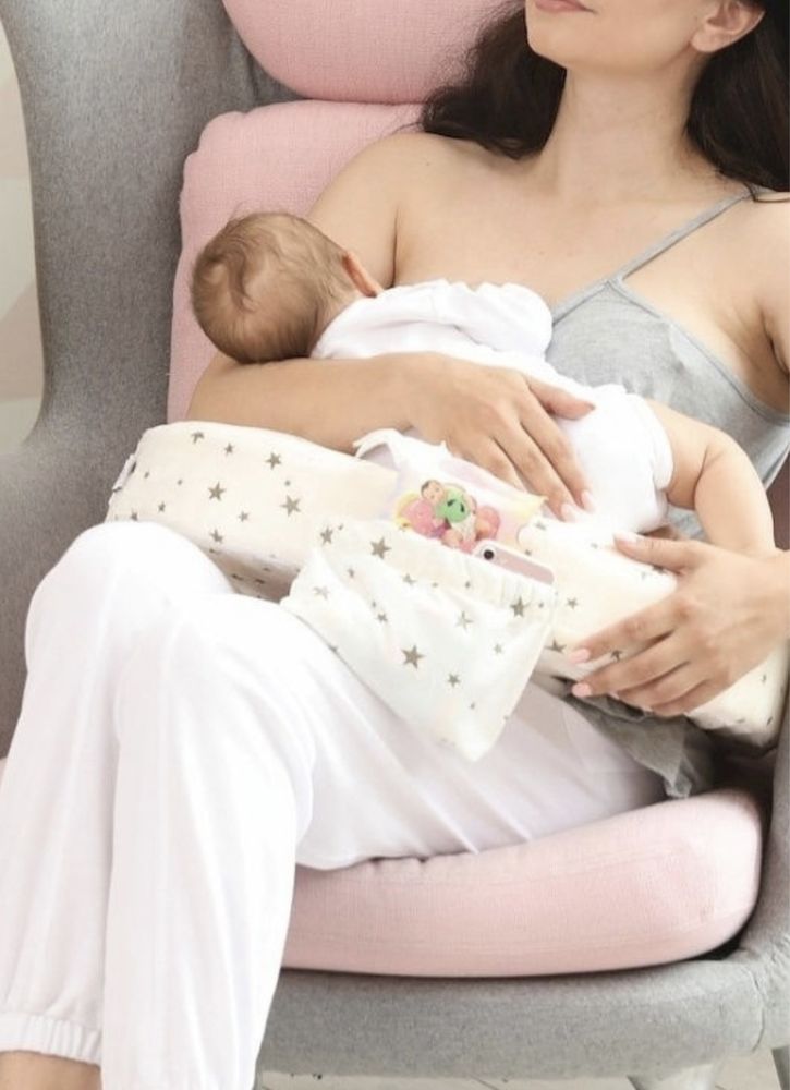 Подушка для кормления новорожденного грудью