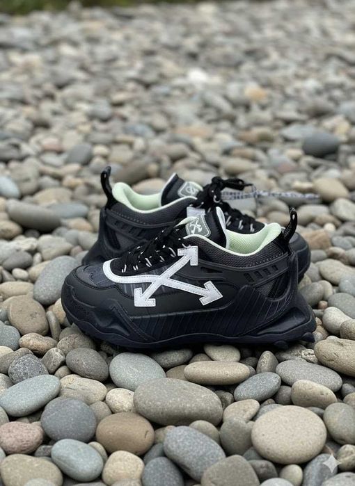 OFF White Odsy 1000 Black
