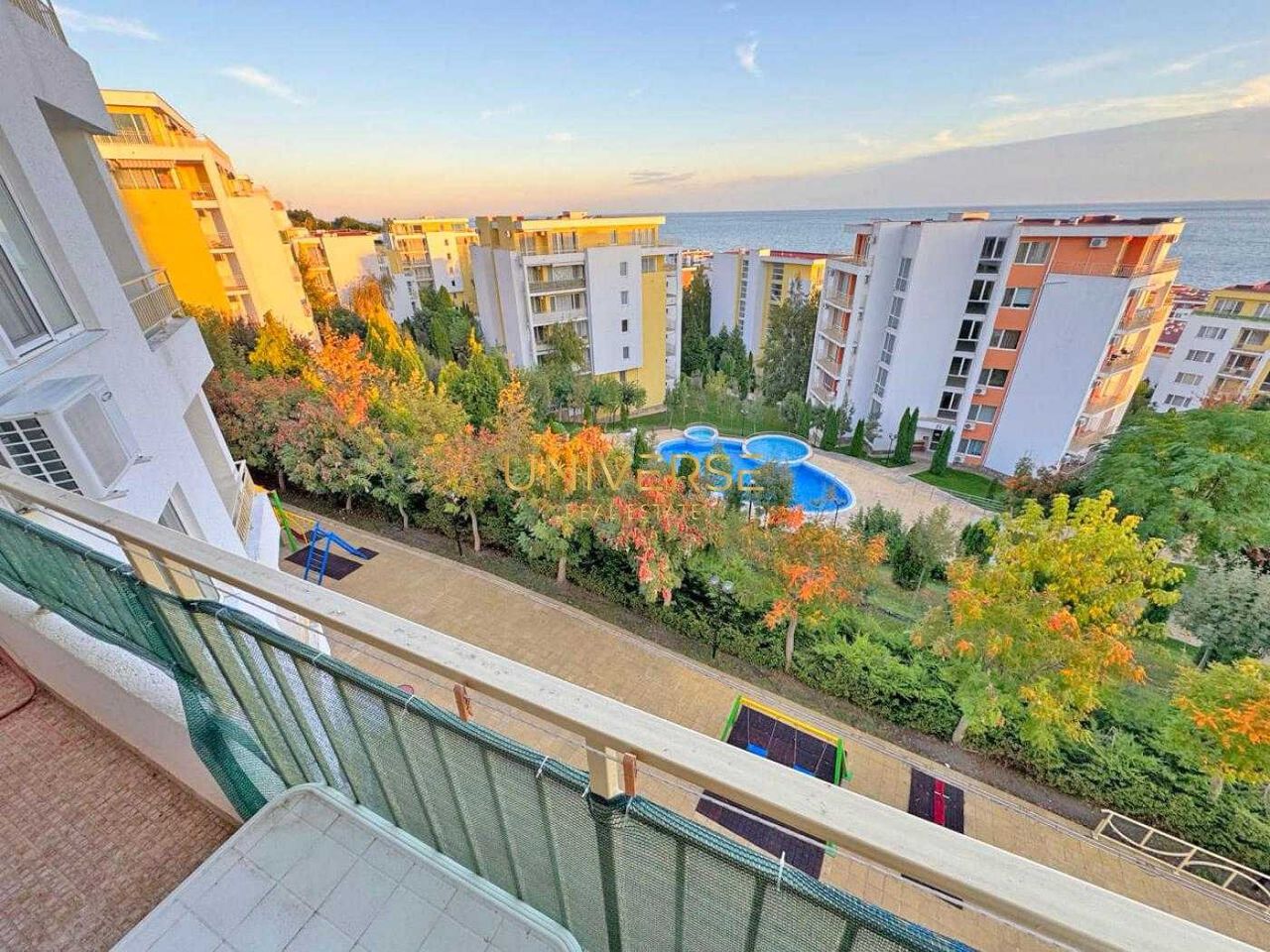 Продава се Двустаен апартамент в Свети Влас - 72 кв.м за 1063 €/кв.м - Снимка #13