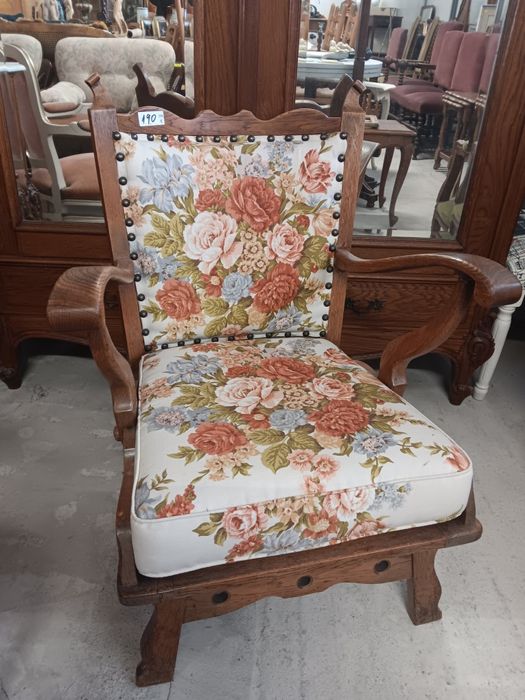 Старинни кресла - различни модели