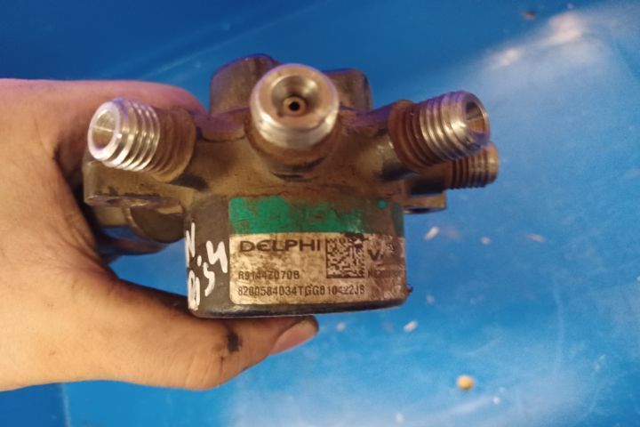 Rampa injectoare R9144Z070B Dacia Logan 1 [2004 - 2008] Sedan 1.5dci