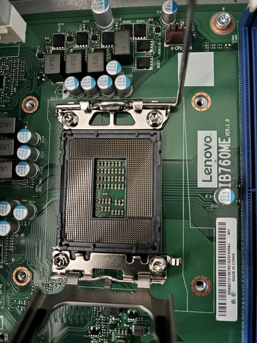 PC Gaming Lenovo LOQ 17irr9 2024