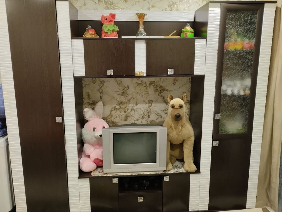 Продам стенки в отличном