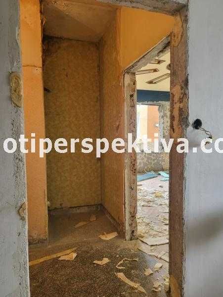 реф.16603 Четири отделни помещения, реална квадратура-МГ!