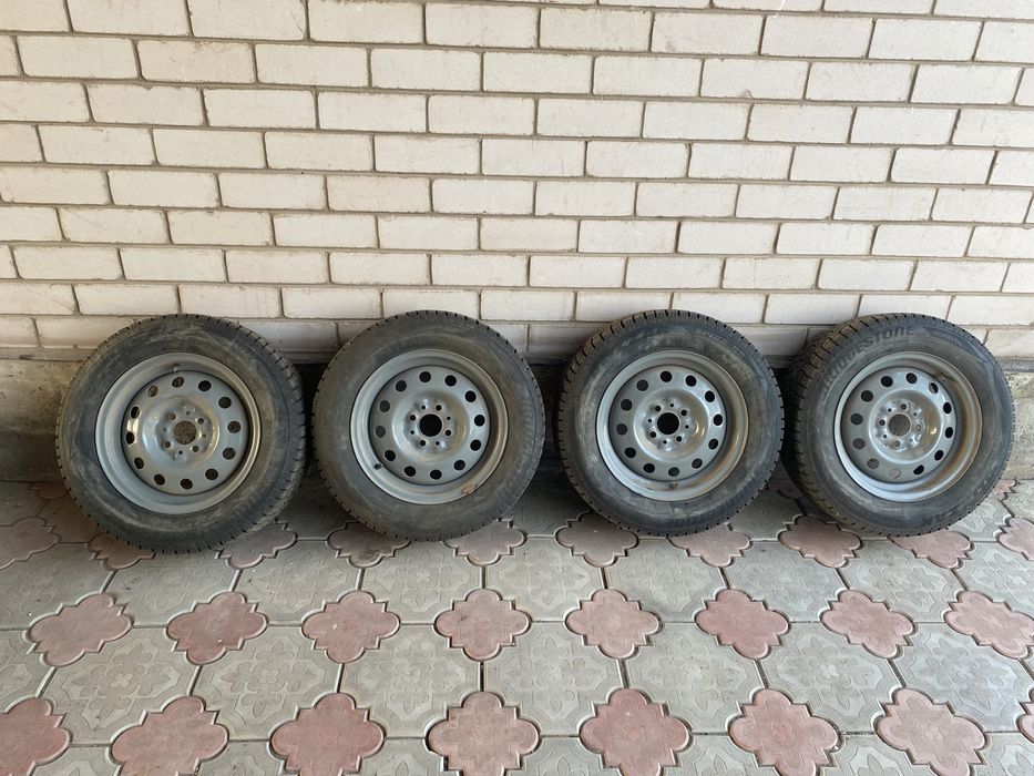 Продам шины R14