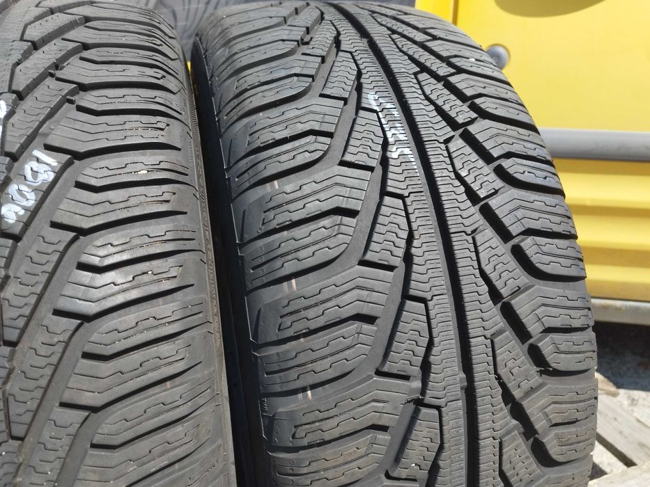 235/55/17 Uniroyal MS Plus77 103V XL 2018г 7+мм Проверени