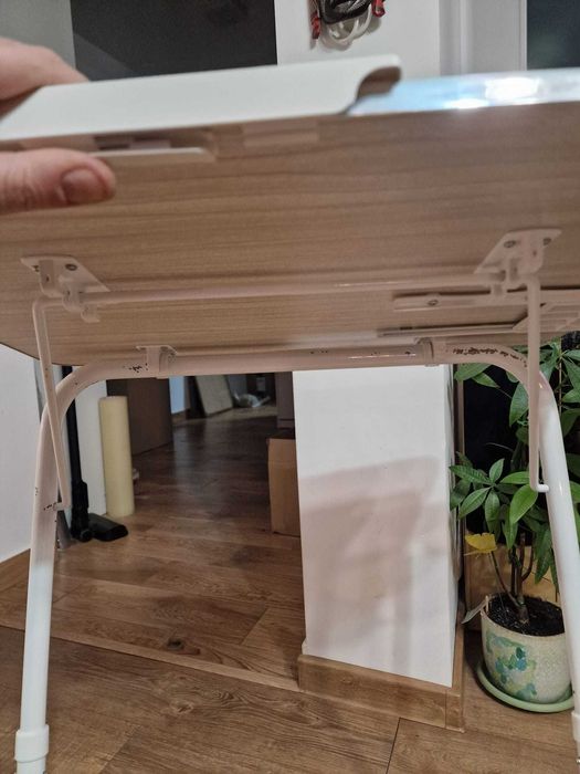 Masă pliabilă pentru laptop