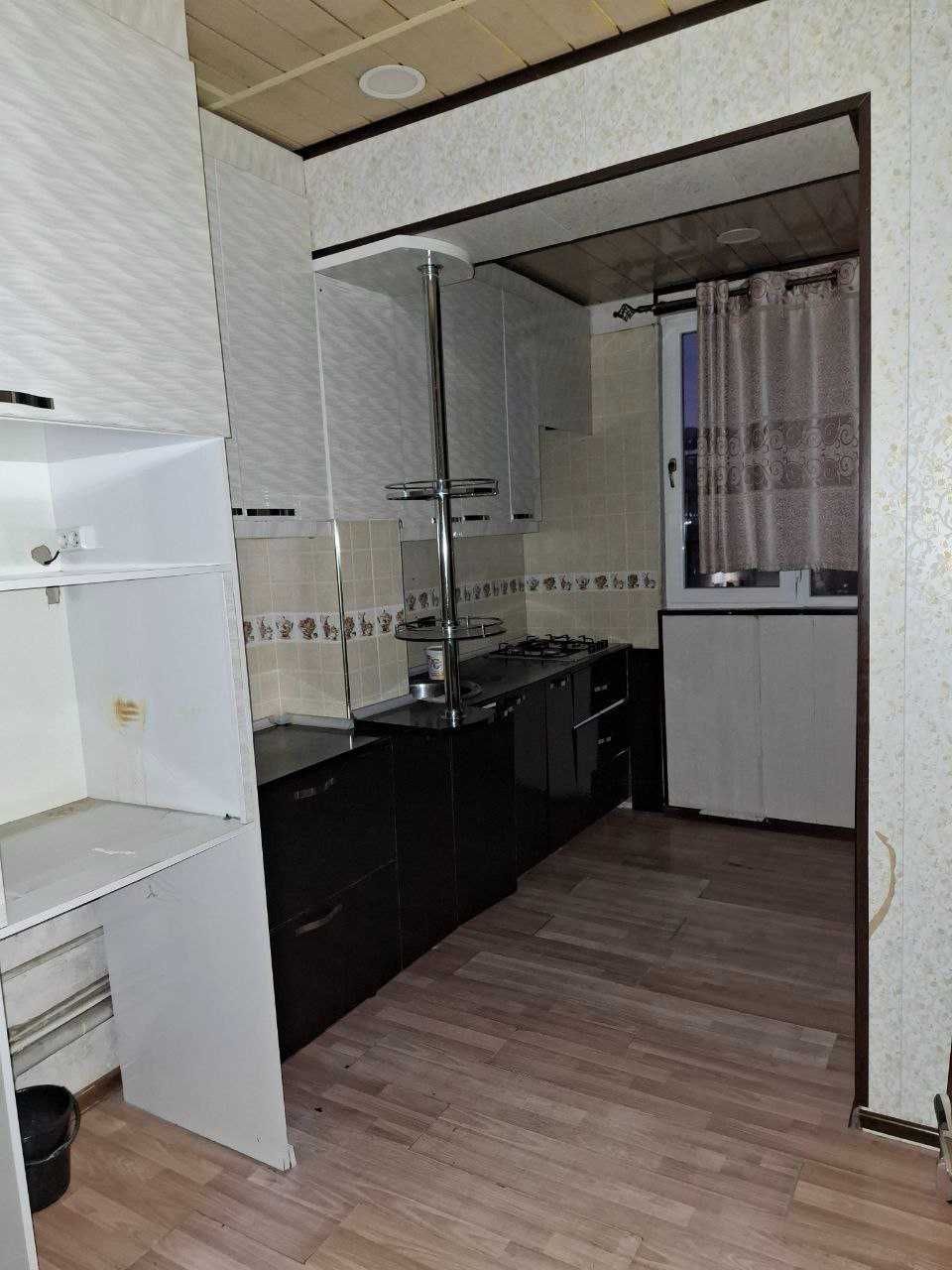 Срочно продам шикарную 4х ком на Каракамыше ЦЕНА БОМБА!8*