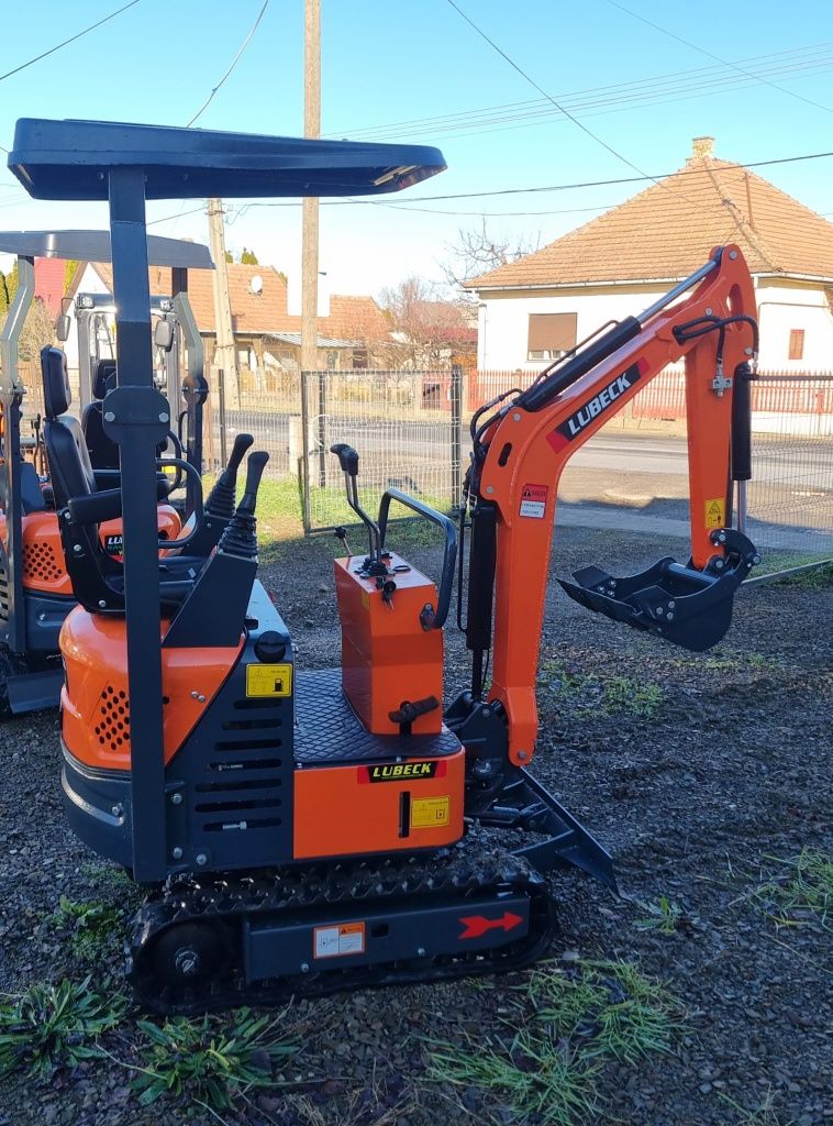Miniexcavator NOU~Lubeck EX121W~Livrare la domiciliu