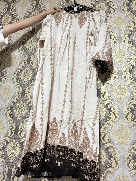 Одежды продается