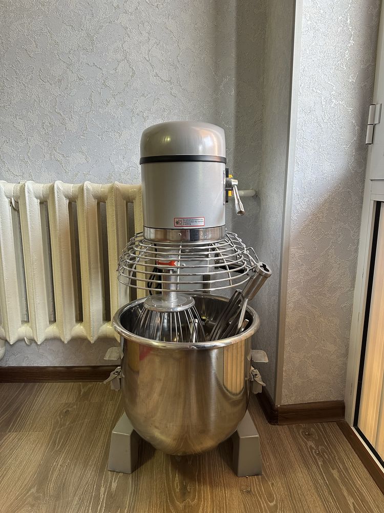 Миксер кондитерский