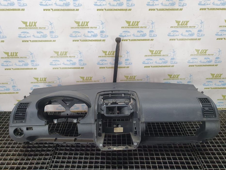 Plansa bord 6q1857003 Volkswagen VW Polo 4 9N  [din 2001 pana  2005]
