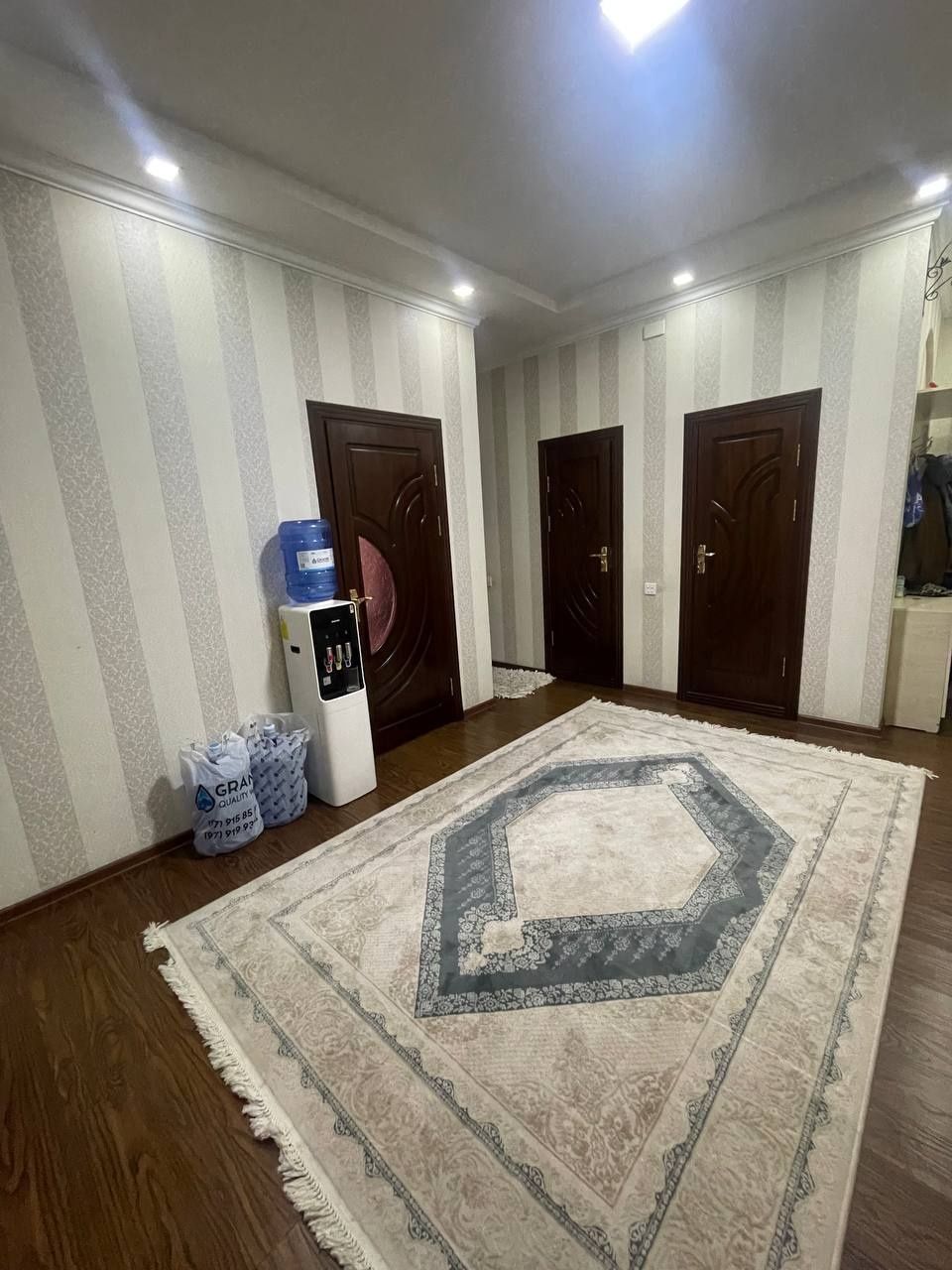 Продаётся квартира, согдиана 1 этаж