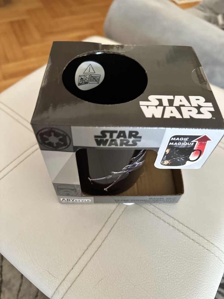 Оригинални Star Wars сувенири
