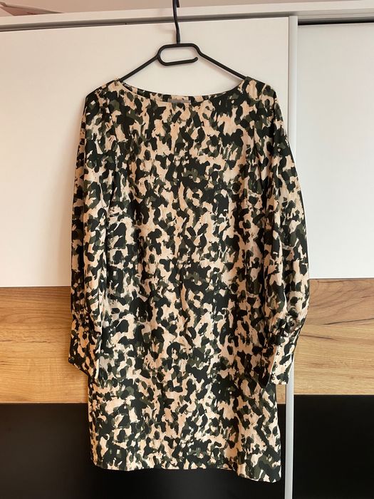 Rochie mâneci lungi