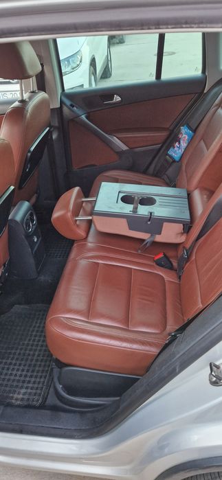 Vând Volkswagen Tiguan
