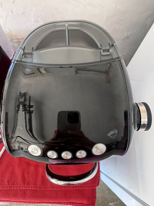 Vand aparat de cafea cu capsule