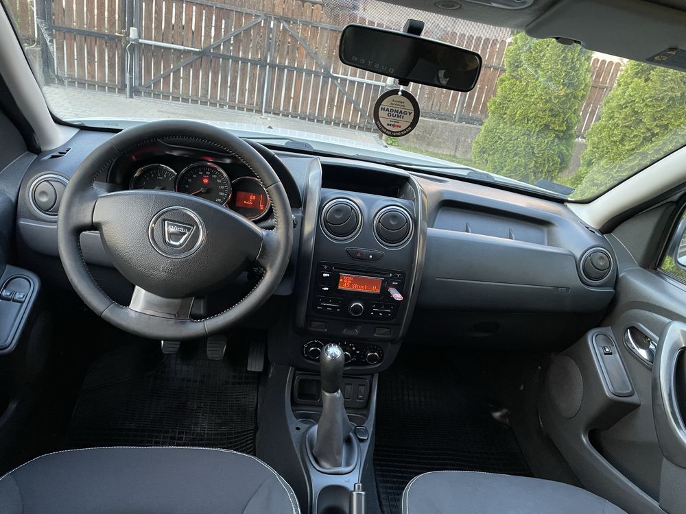 Dacia Duster 1.6