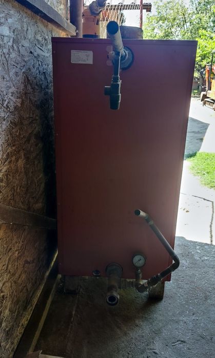 Centrala pe lemne, perfect functionala