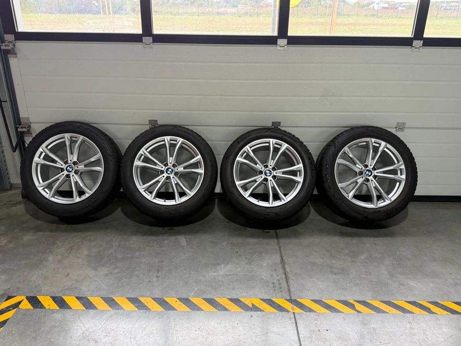 Jante Bmw X3, iX3, X4 , originale, 19 inch cu anvelope iarna Pirelli ca noi