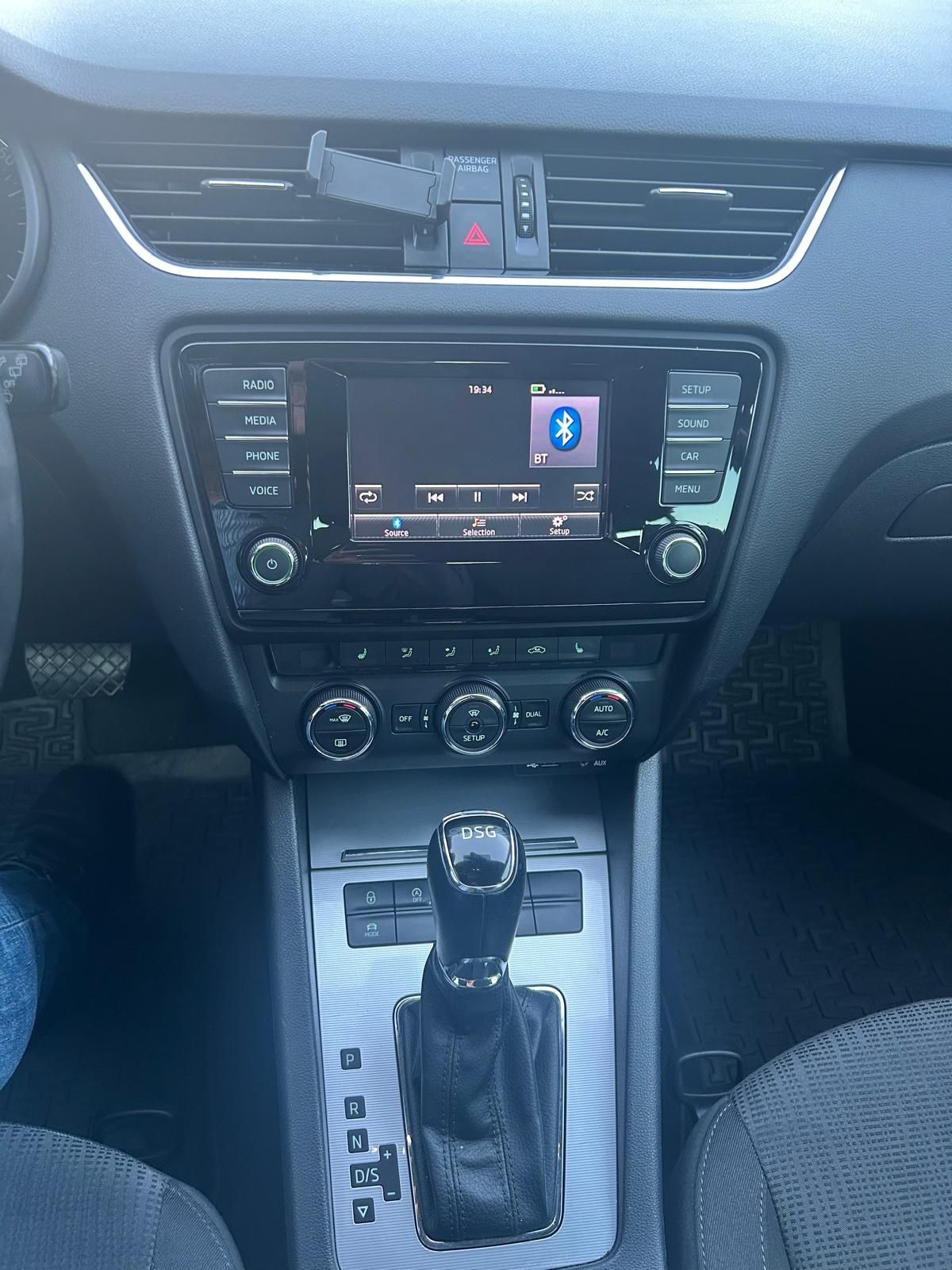 Skoda Octavia combi 2013 facelift