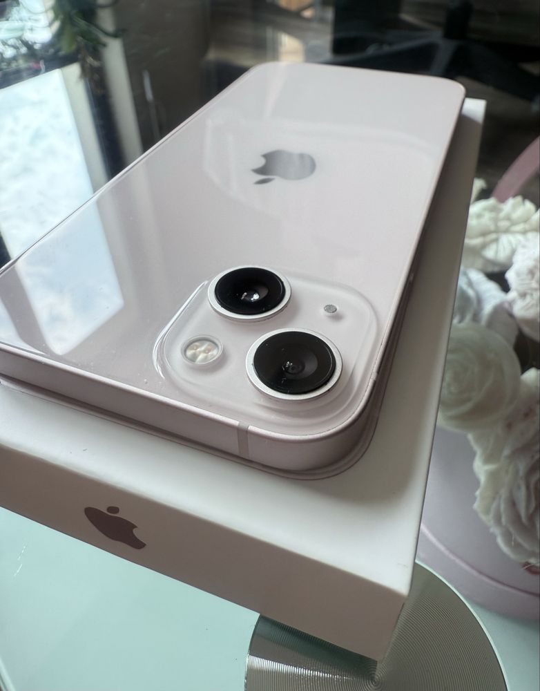 Apple iPhone 13 , 128GB , PINK – Перфектно състояние. Като нов!