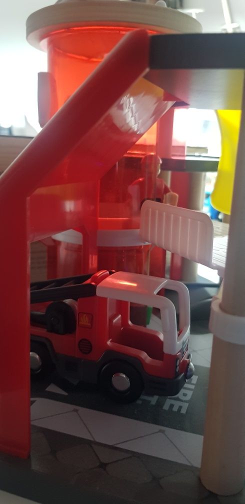 Set Playtive Pompieri ,compatibil trenulete Brio,Ikea,Hape