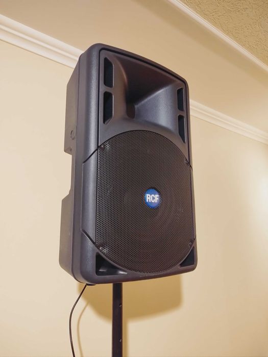 Rcf Art 312 A + Mackie SWA 1501