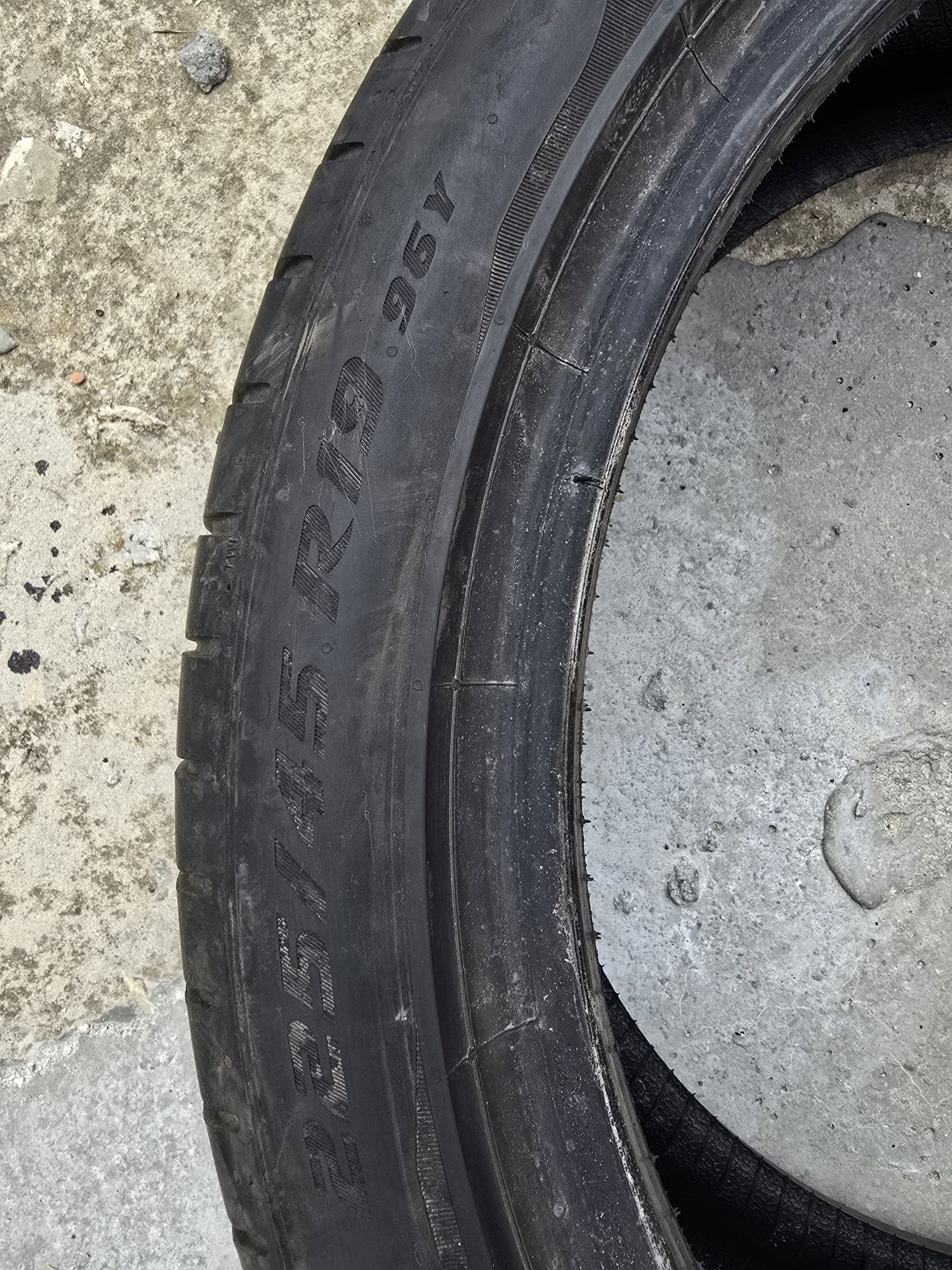 Pirelli Pzero 225/45/19