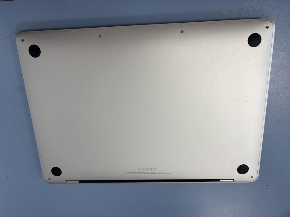 macbook pro se vinde