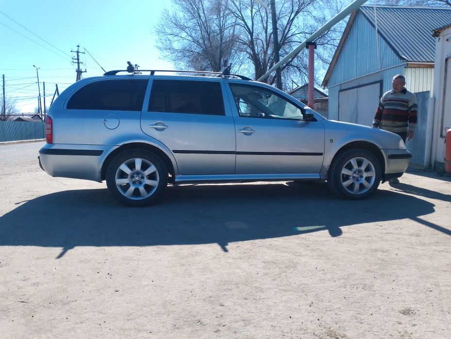 Skoda Octavia tour