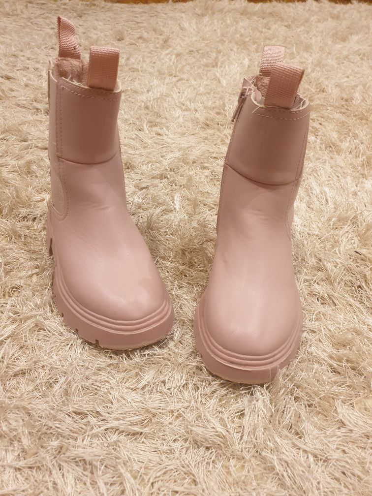 Ghetute H&M roz m27