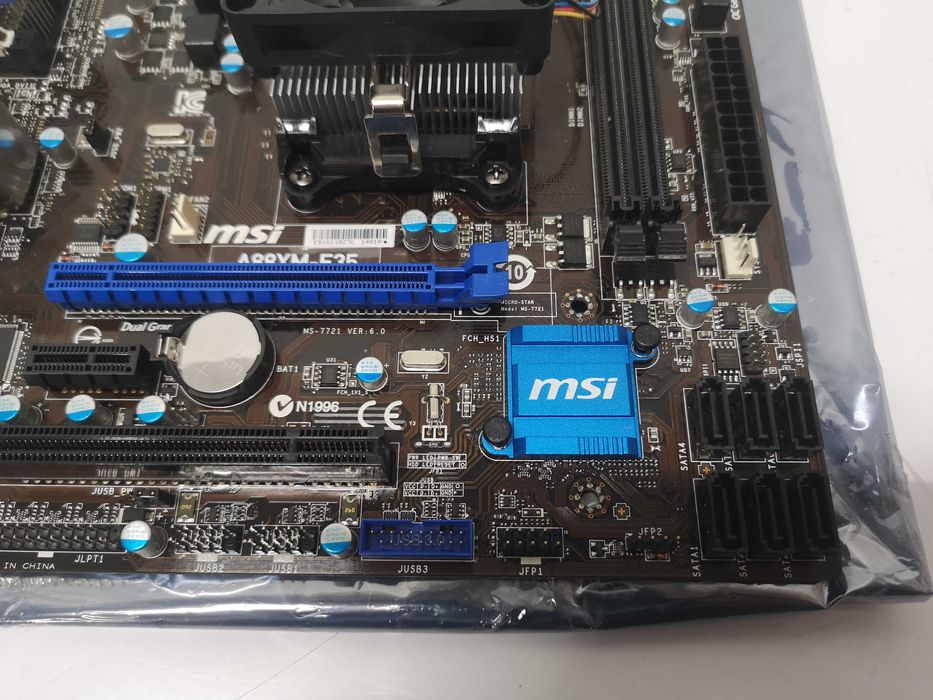 Дънна платка - MSI A88XM-E35