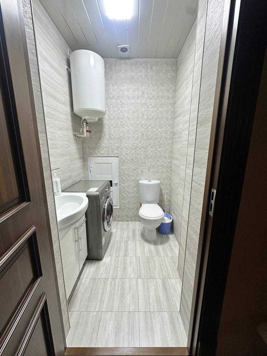 Срочно продается 2в3 комнатная квартира в новостройке Юнусабад Малика:
