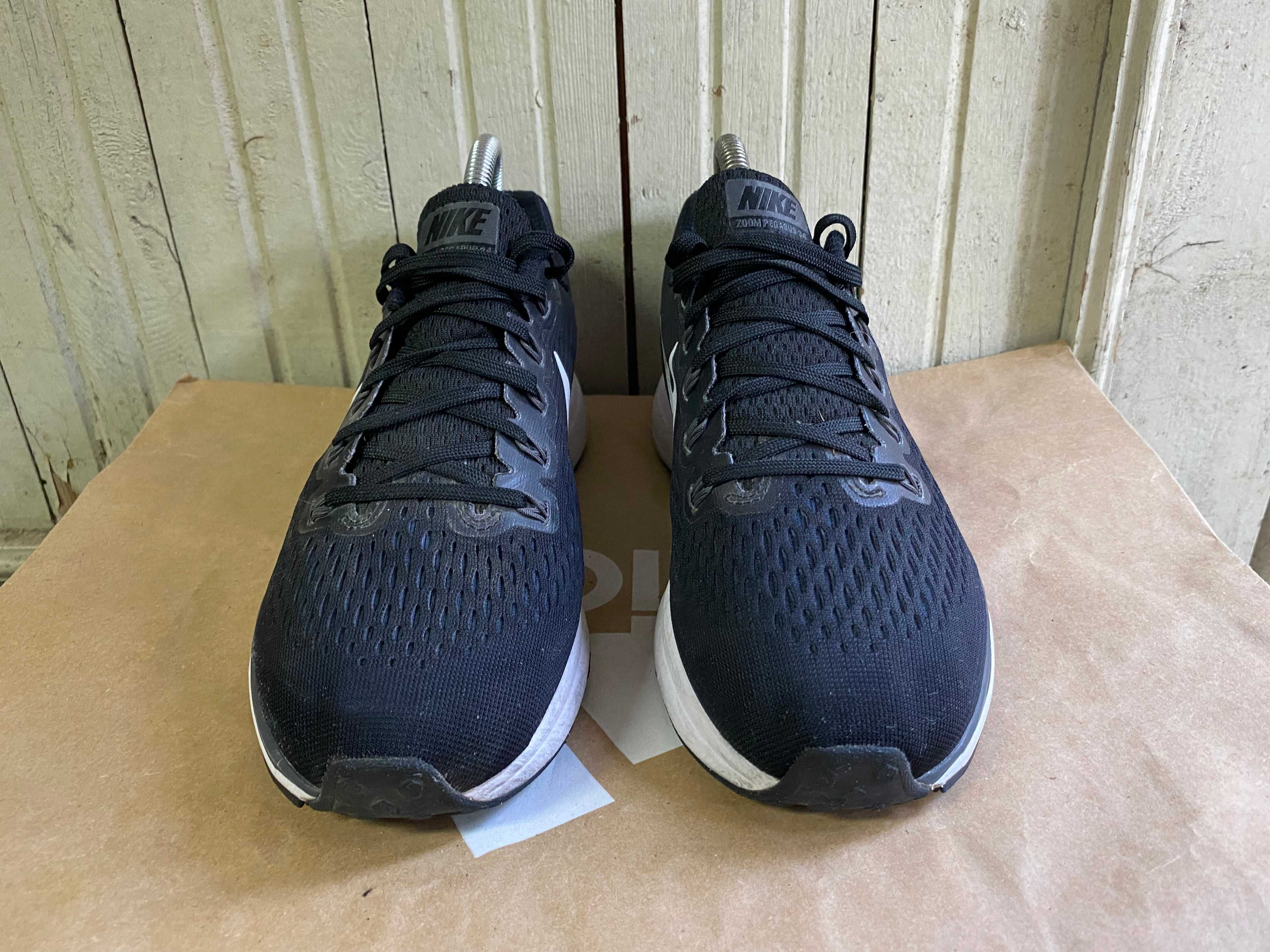 ''Nike Air Zoom Pegasus 34''оригинални маратонки 40 номер