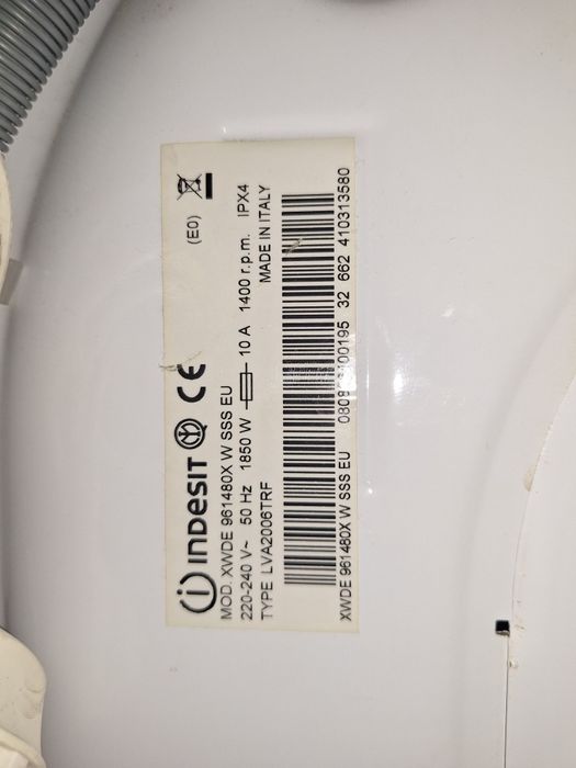 Пералня със сушилня Indesit, за части