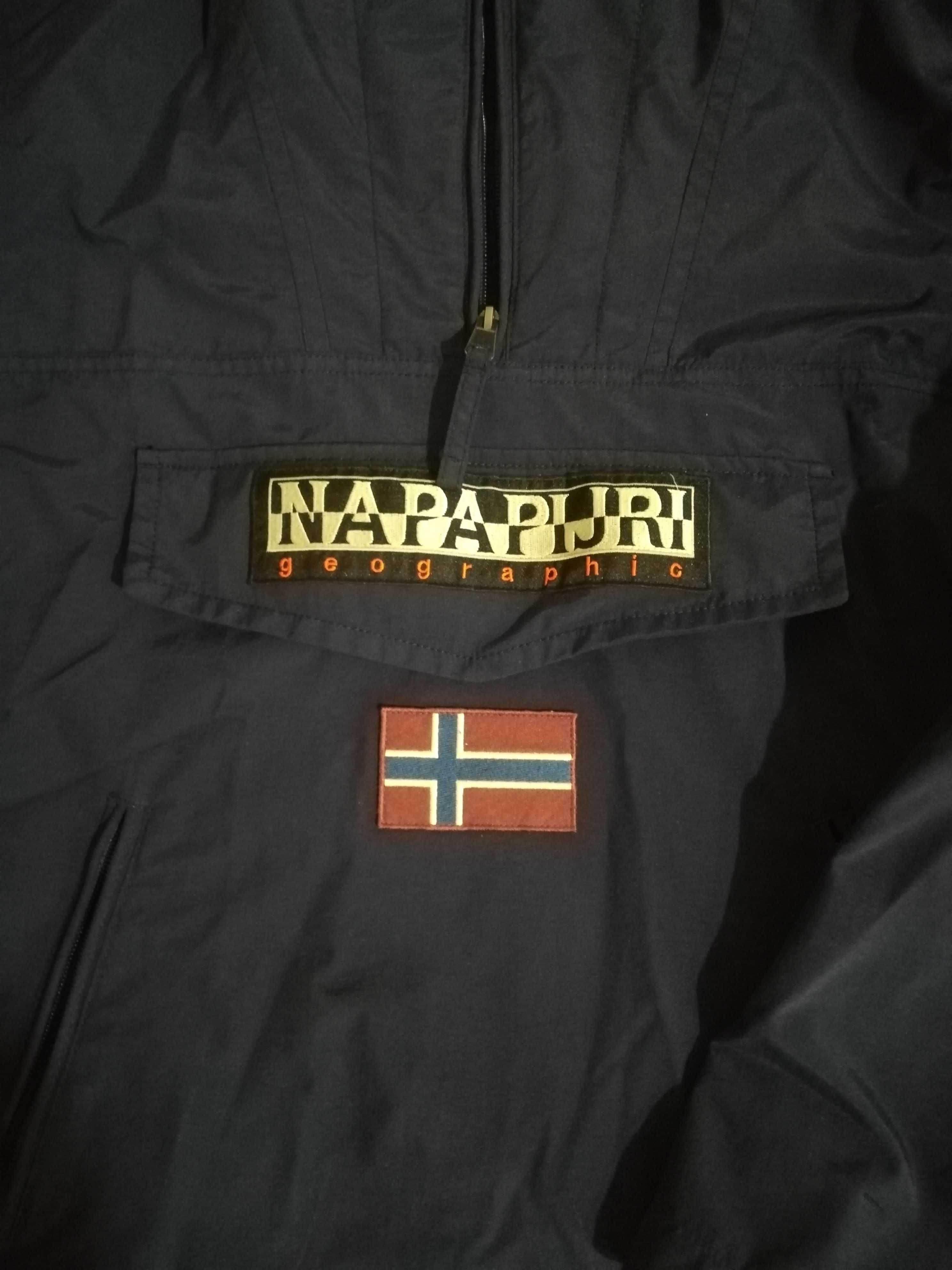 Napapijri яке размер М Като ново!