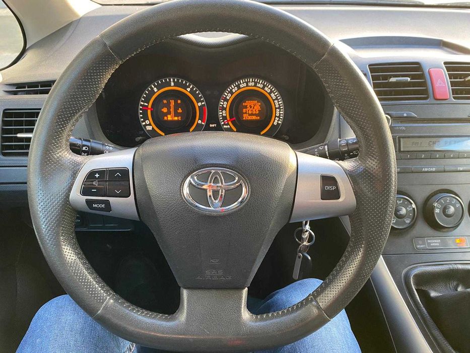 Vand Toyota Auris 1.4D