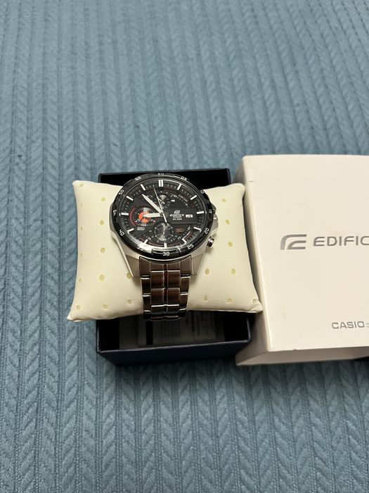 Vand urgent !!Ceas Casio Edifice EFR-556D