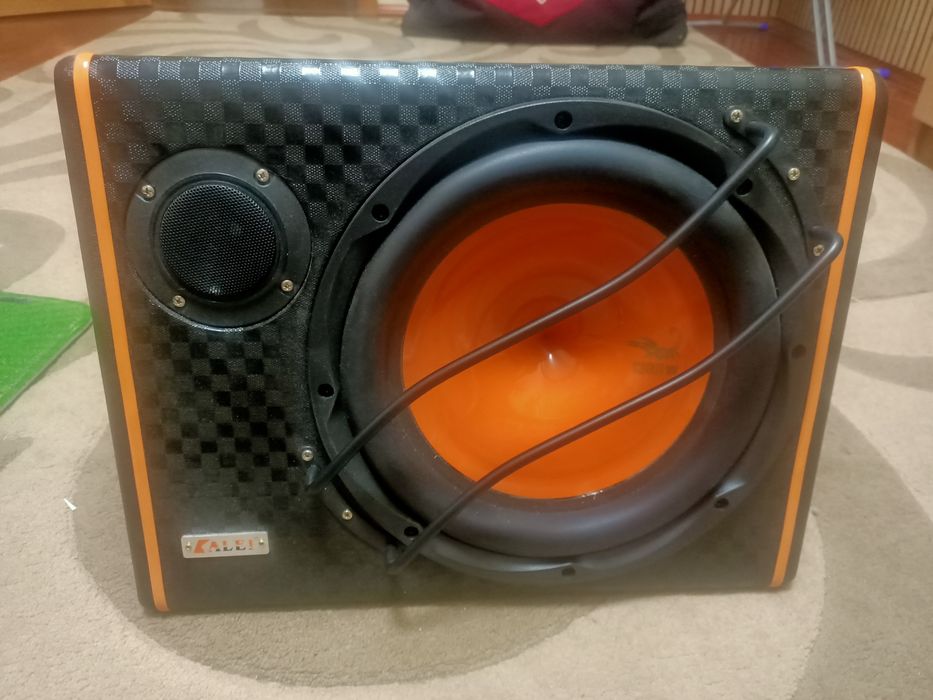 Продам Сабвуфер новый